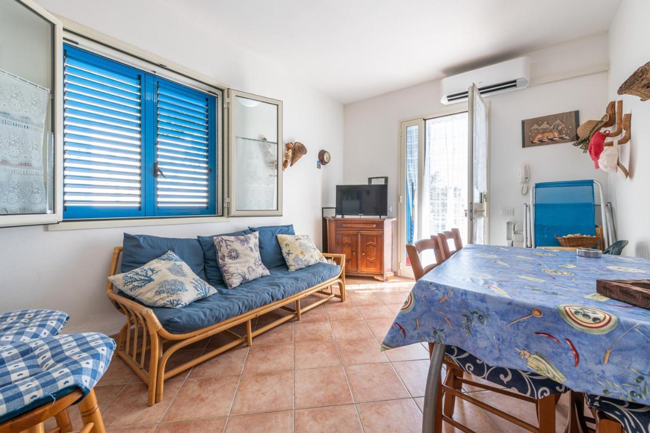 Casa Vacanze 21 Aprile - T Calasetta Extérieur photo